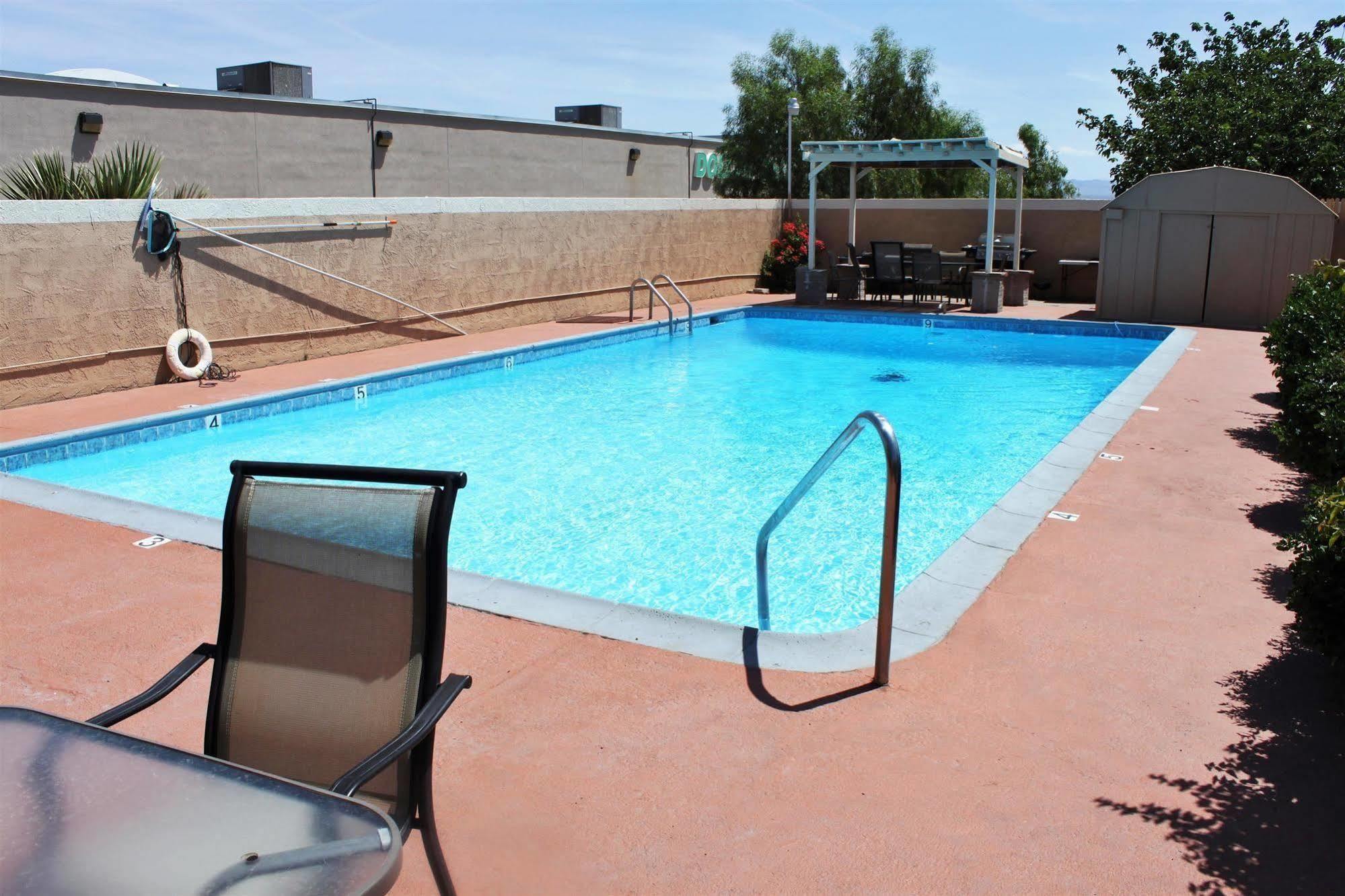 Americas Best Value Inn Needles Exterior foto