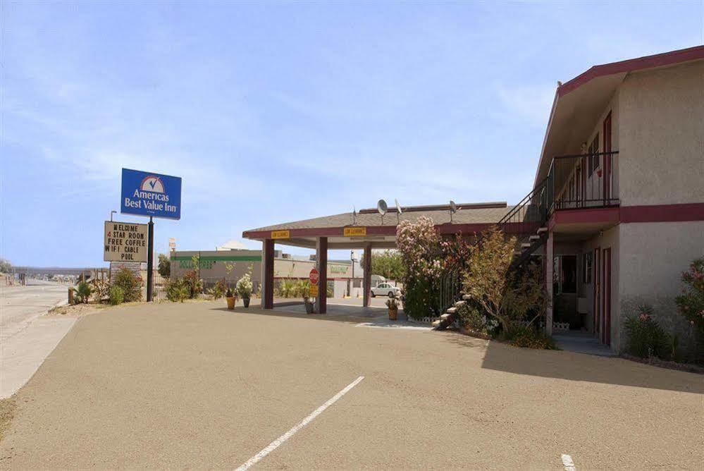 Americas Best Value Inn Needles Exterior foto